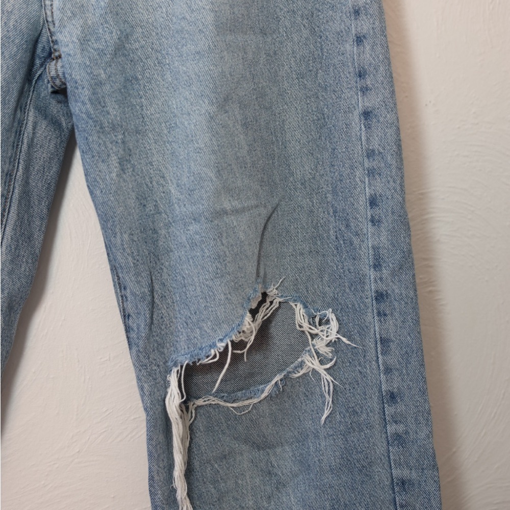 Universal Thread Ripped Jeans - Picture 4 of 9